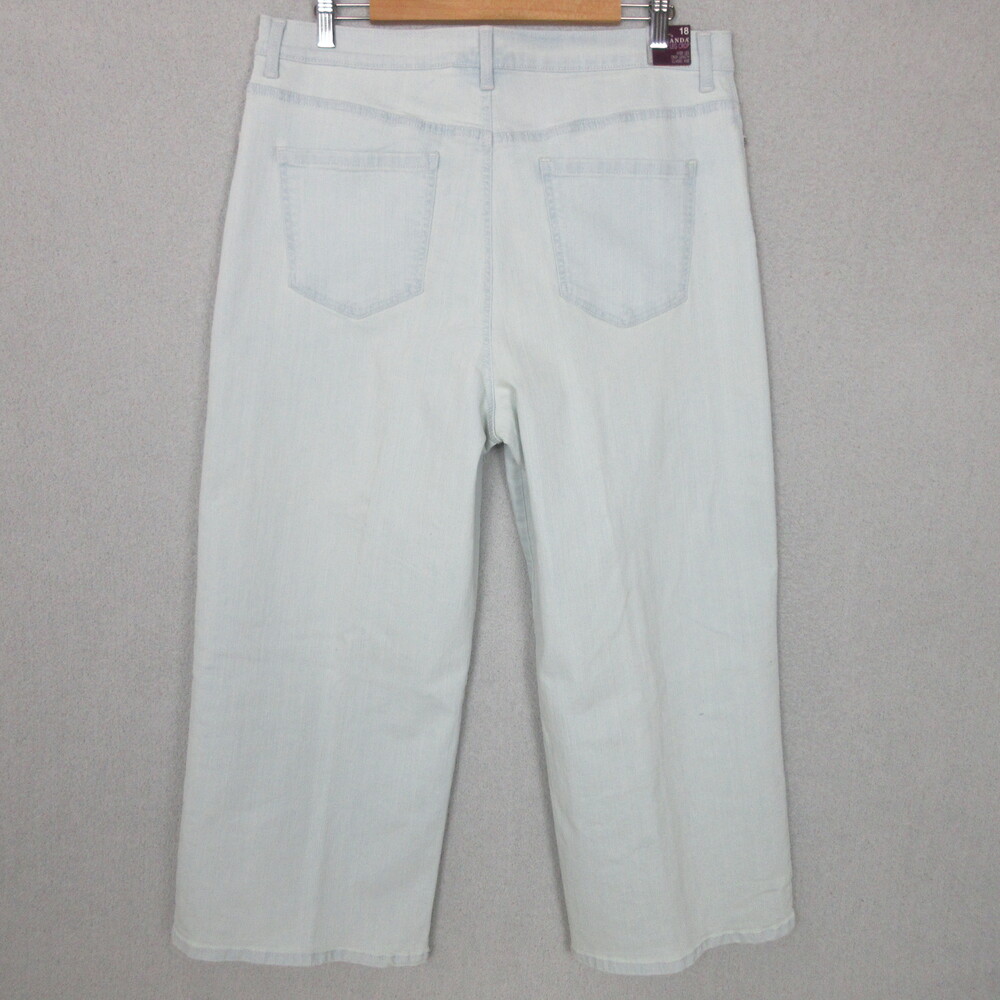 Gloria Vanderbilt Womens Wide Leg Crop Jeans 18 Light Blue 5 Pocket Denim Casual - Picture 3 of 14